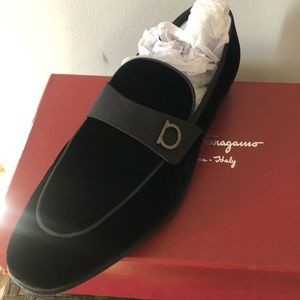 Salvatore Ferragamo Mens Velvet Loafer - Size 10